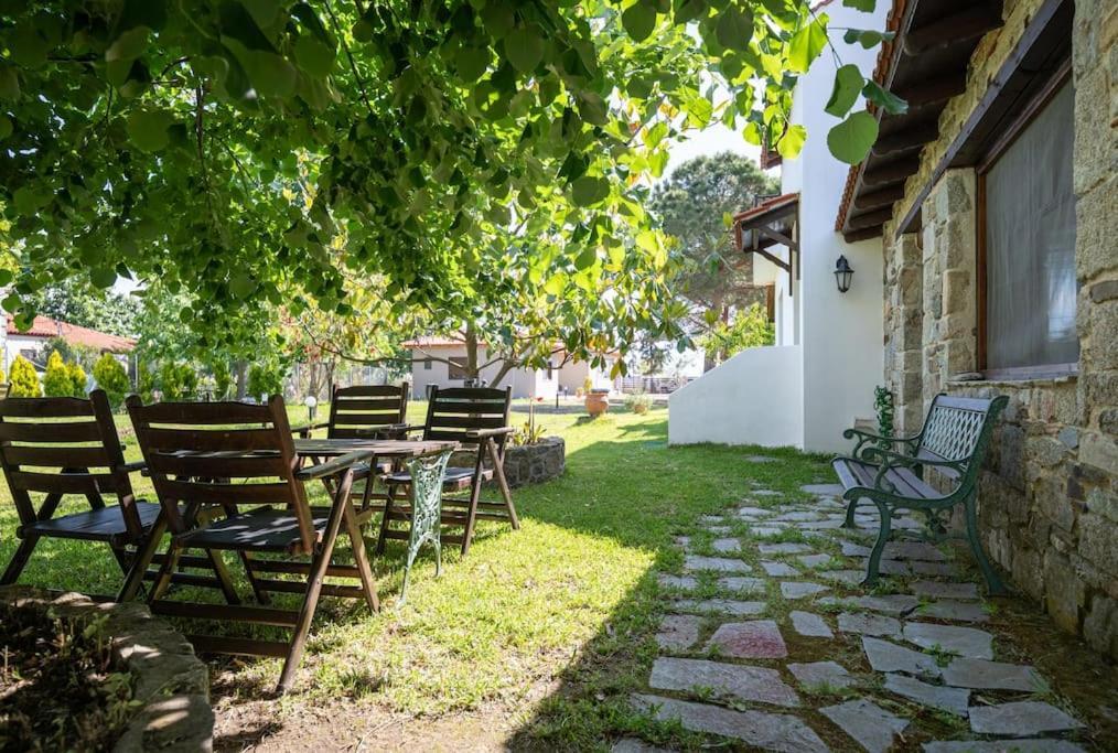 Traditionelles Appartement Athos Shadow Am Meer Paralia Sikias 외부 사진