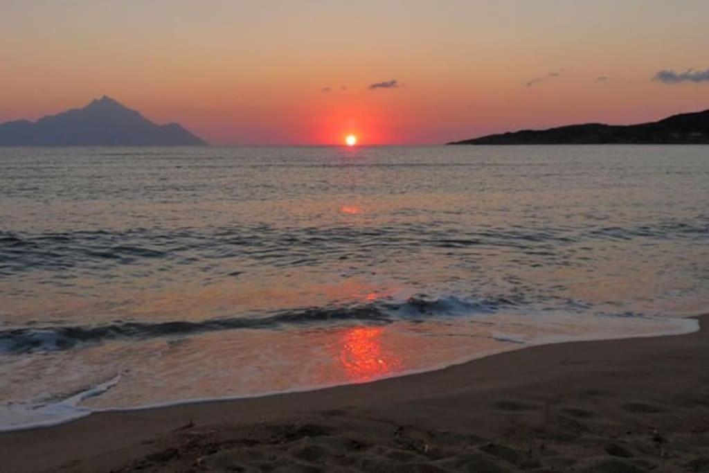 Traditionelles Appartement Athos Shadow Am Meer Paralia Sikias 외부 사진